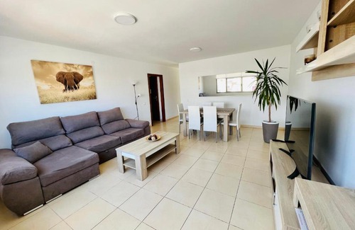 Las Palmas de Gran Canaria Apartment | Apartamento Muelle Deportivo