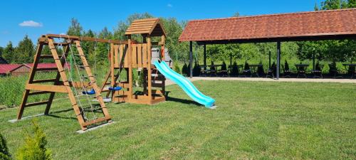 Faszcze Apartment | Apartament 4 osobowy z tarasem Zełwągi 15