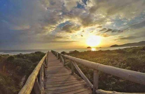 Governador Celso Ramos Apartment | Apartamento Exclusivo a 600m da Praia de Palmas Piscina Banheira de Imersão aquecida rede