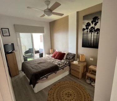 Las Caletillas Apartment | Apartamento con piscina y vistas al mar