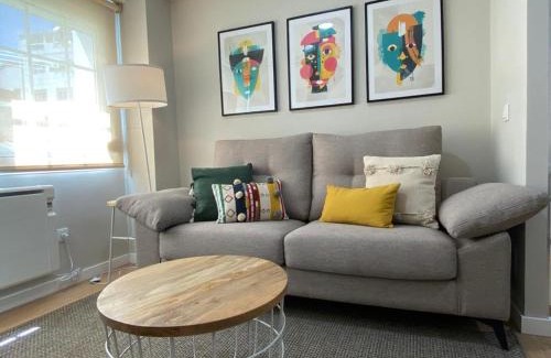 El Ensanche Zona Nuova Apartment | Apartamento Pardiñas