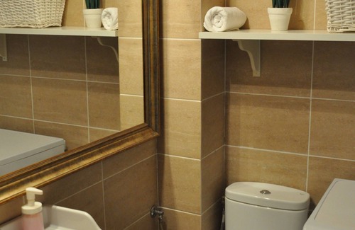 Sector 5 Apartment | Apartament in bloc la 2km de Casa Poporului