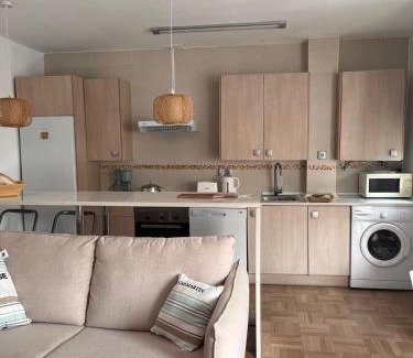 Pla del Bon Repos Apartment | Apartament Lemon Paradise