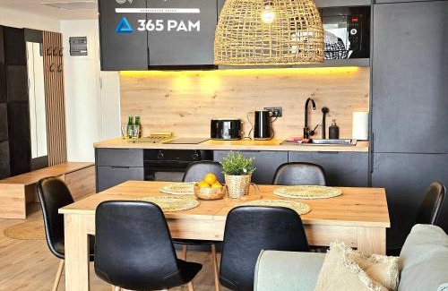 Sarbinowo Apartment | Apartament Nefryt z basenem - 365PAM