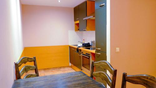 Predeal Apartment | Apartament Platinvm B&B-Clabucet