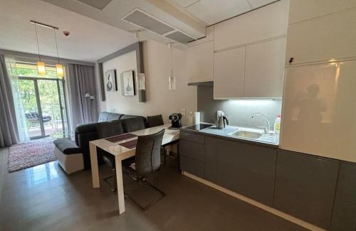 Dzielnica Uzdrowiskowa Apartment | Apartament przy plaży w Hotelu Diune