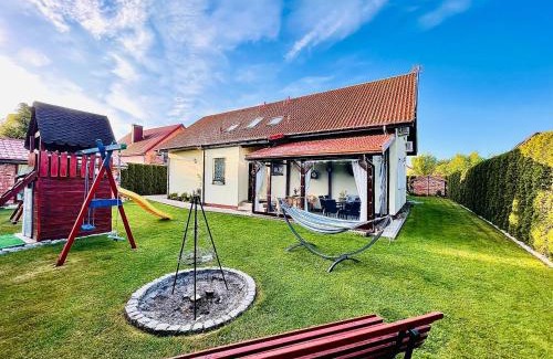 Grzybowo Apartment | Apartament turkusowy