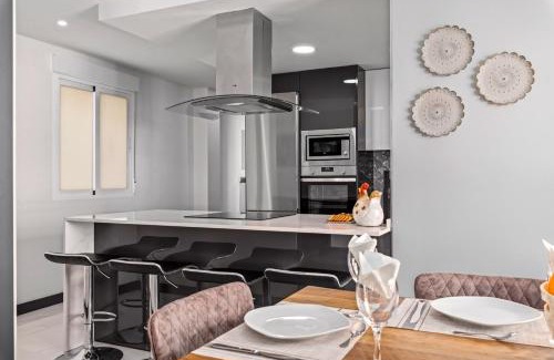 Torrevieja Apartment | Apartamento Baltico, 50m to Los Locos Beach