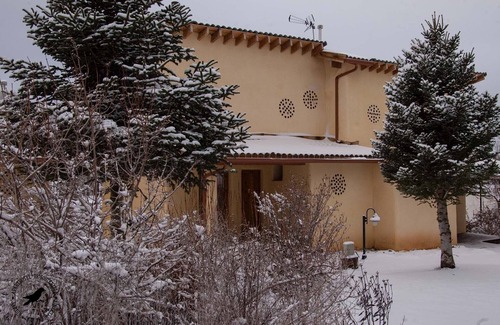Vega del Codorno Hotel | Apartamento Biosostenible Jardín del Río Cuervo Smoking/pet duplex