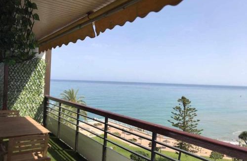 Carihuela Apartment | Apartamento castillo de Santa Clara Sweet&Beach