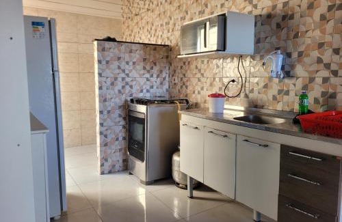 Ilheus House | Apartamento com suíte, localizado na Avenida Silvio Silva, n 33, bairro Hernani Sa, Ilhéus - Ba, sem garagem