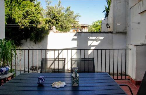 Beiro Apartment | Apartamento Completo en el Casco histórico con vista a la Sierra Nevada
