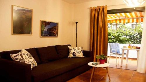 Puerto de la Cruz Apartment | Apartamento con jardín y piscina B