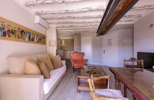 Adahuesca Apartment | Apartamento de Lujo Para 6 Personas