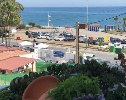 Torrox Costa Apartment | Apartamento El Barco 1 linea PLAYA, PARKING, WIFI