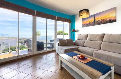 Torrox Costa Apartment | Apartamento El Barco 1 linea PLAYA, PARKING, WIFI
