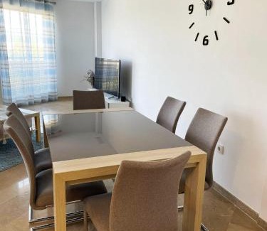 Ador Apartment | Apartamento en sol, Ador