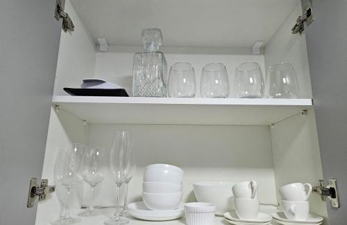 Alexandra Apartment | Apartamento inteiro, ar-condicionado e vaga de garagem