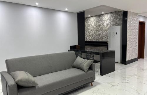Joao Monlevade Apartment | Apartamento novinho e central - 2 ou 3 quartos, 2 banheiros, elevador e estacionamento