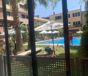 Cruz Roja-Capuchinos Apartment | Apartamento próximo al centro de 2 dormitorios