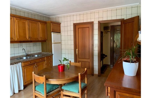 Infiesto Condo | Apartamento Río Piloña, Amplio y Luminoso