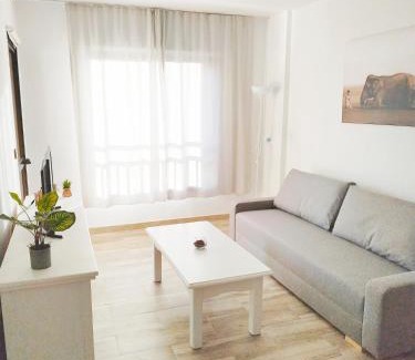 Torreblanca Apartment | Apartamento Ronda 4 - Los Boliches