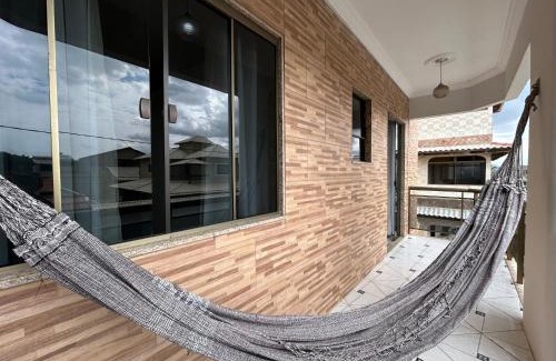 Rio das Ostras Apartment | Apartamento sala e quarto com ar na Praia do Abricó