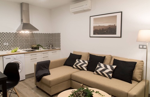 Central District Apartment | Apartamentos Campo del Príncipe