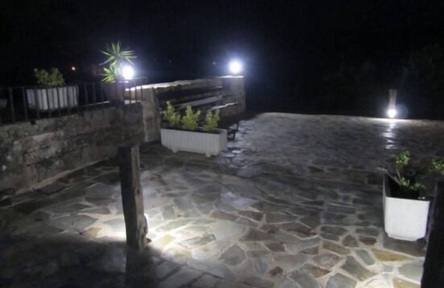 Barcena de Cicero Cottage | Apartamentos El Majuelo for 5 people