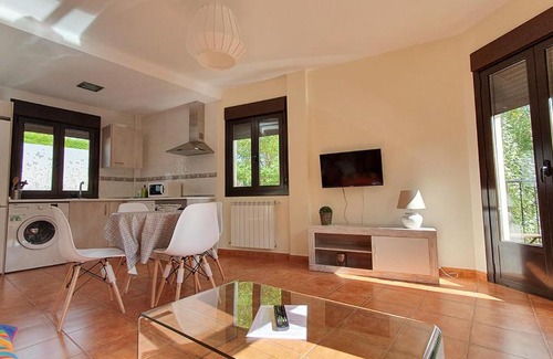 Cuzcurrita de Rio Tiron Apartment | Apartamentos Virgen de Tironcillo 1