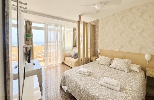 Los Cristianos Apartment | Apartamentos Ohana - Edificio Tonillo