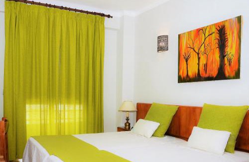 Armacao de Pera Apartment | Apartamentos Turisticos Lindomar