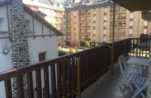 Jaca Apartment | Apartamentos Turisticos Sol y Nieve