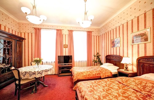 Jezyce Hotel | Apartamenty Retro