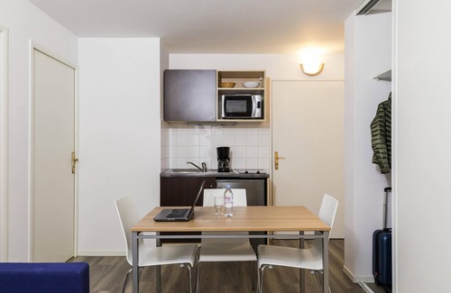 Clamart Apartment | Aparthotel Adagio Access Paris Clamart