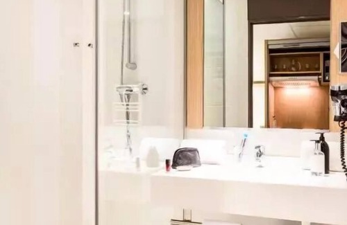 Malakoff Apartment | Aparthotel Adagio Paris Malakoff Châtillon* - Studio 2 People