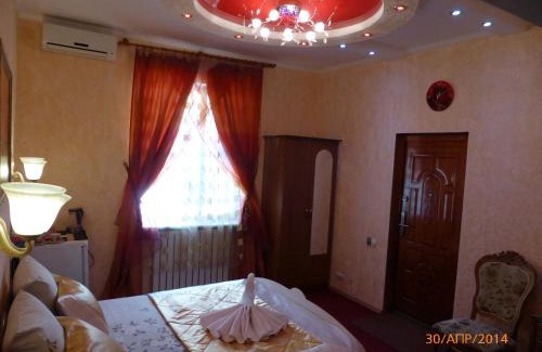 Odessa Apartment | ApartHotel Dom