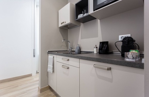 Borgogna Apartment | ApartHotel Durini