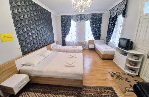 Kutaisi House | ApartHotel RioNi