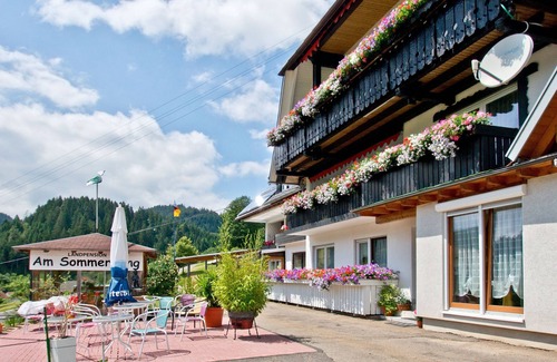 Bad Rippoldsau-Schapbach Apartment | Apartment 'Kerstin, 60qm' with Shared Terrace, Balcony and Wi-Fi