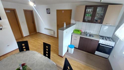 Brezice Apartment | Apartma ASJA