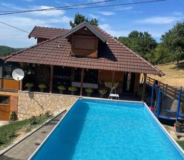 Central Serbia House | Apartman 1 nase brdo