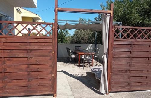 Sutomiscica Apartment | Apartman Carpe Diem