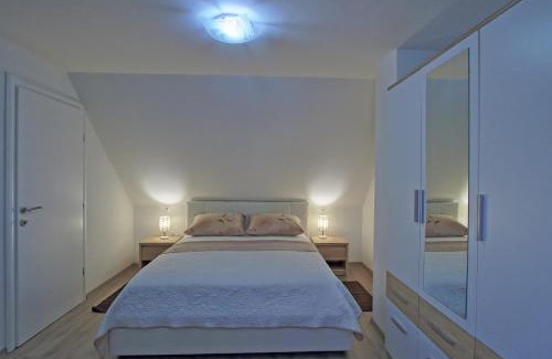 Otocac Apartment | Apartman Humac