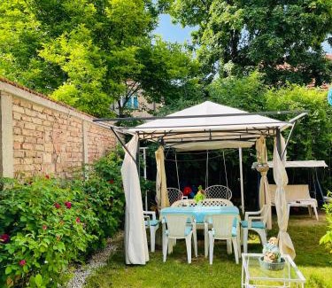 Visoko House | Apartman Indira