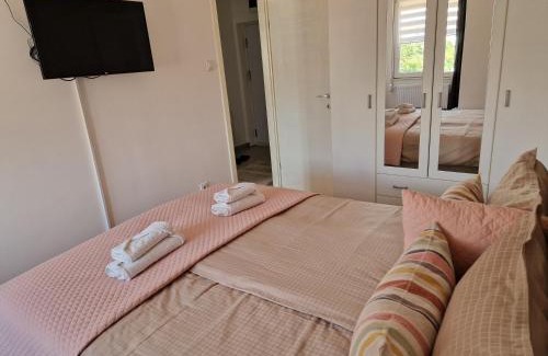 Pirot Apartment | Apartman Iris