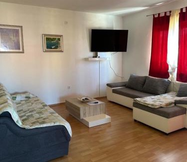 Razanj Apartment | Apartman Jole
