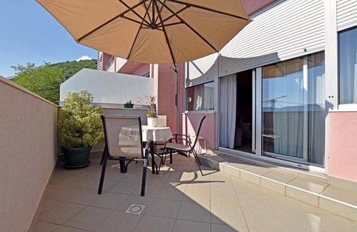 Downtown Apartment | Apartman Lars