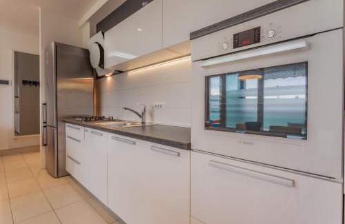 Rijeka Apartment | Apartman LAURA