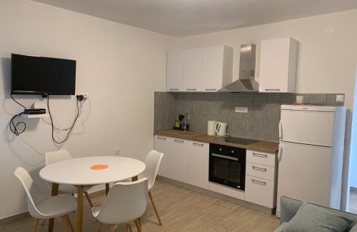 Grebastica Apartment | Apartman Magica